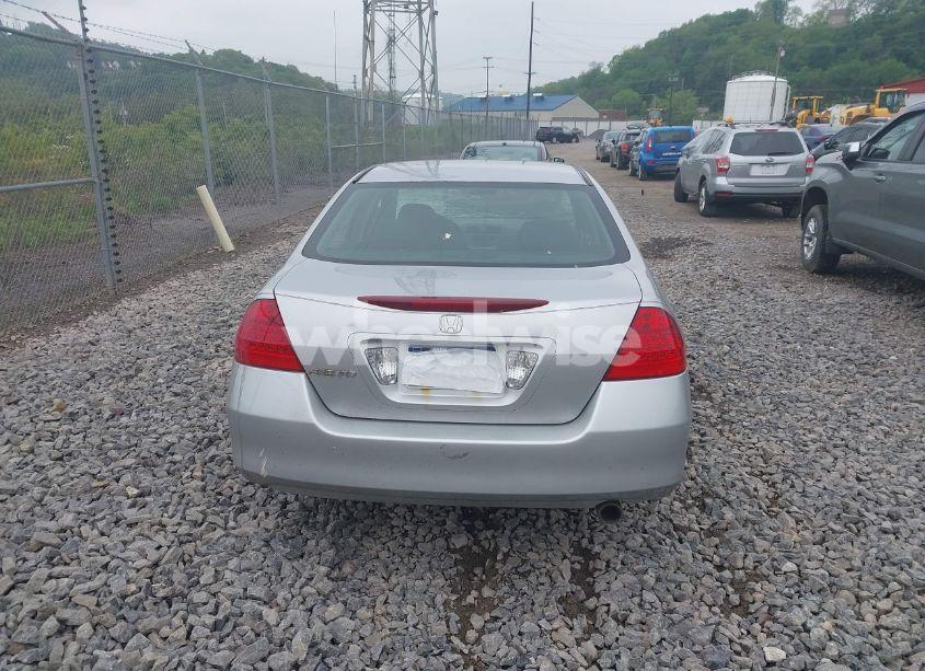 Photo 16 of 2007 Honda Accord 2.4 LX (VIN 1HGCM55427A007354)