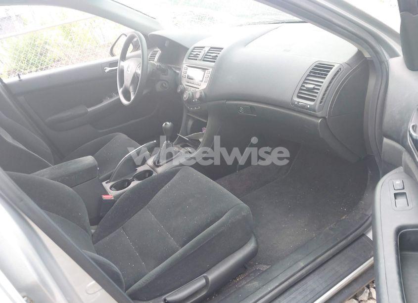 Photo 5 of 2007 Honda Accord 2.4 LX (VIN 1HGCM55427A007354)