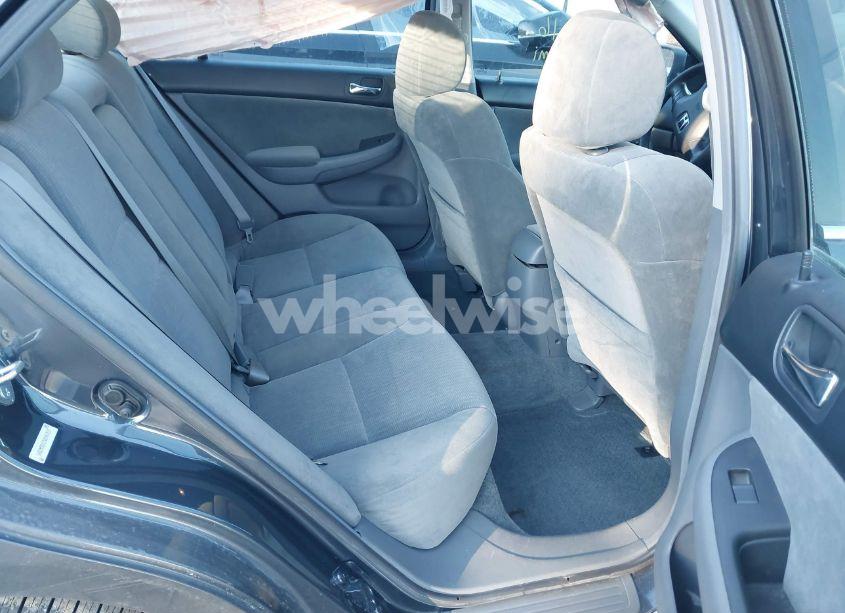 Photo 8 of 2005 Honda Accord 2.4 LX (VIN 1HGCM55435A146759)