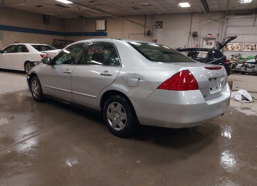 Photo 3 of 2006 Honda Accord 2.4 LX (VIN 1HGCM55456A172359)