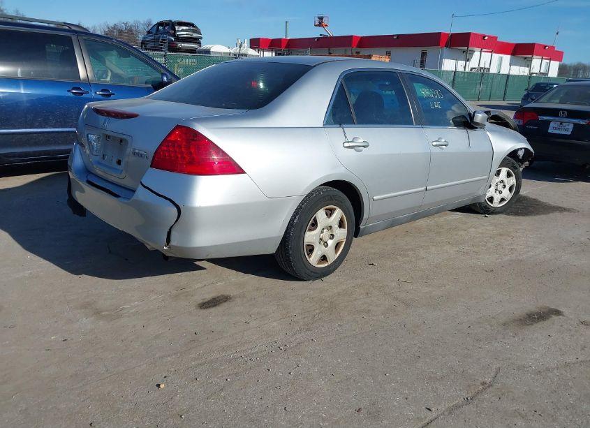 Photo 4 of 2007 Honda Accord 2.4 LX (VIN 1HGCM55457A001807)