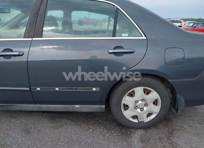 Photo 13 of 2007 Honda Accord 2.4 LX (VIN 1HGCM55497A090376)