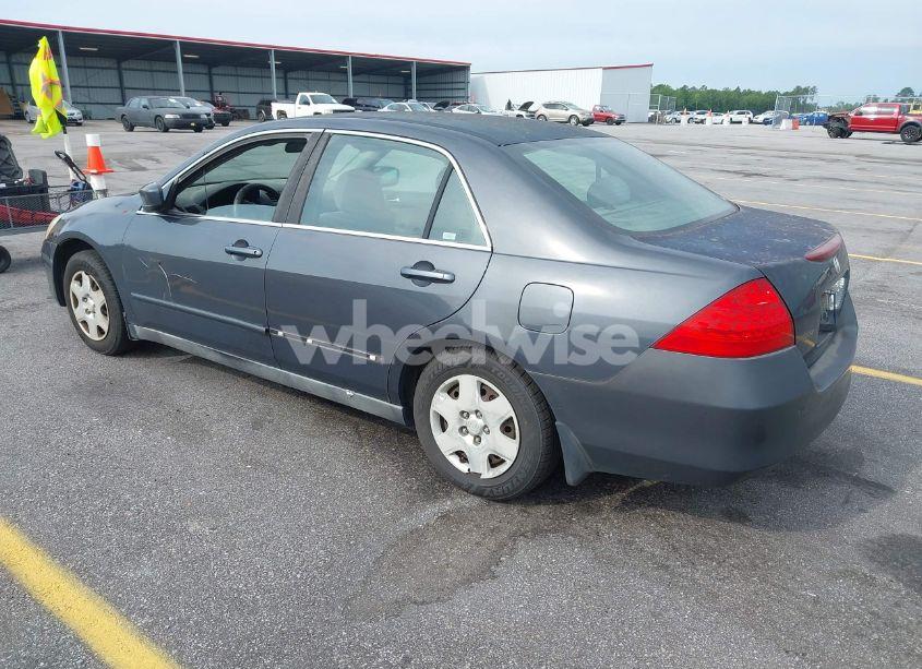 Photo 3 of 2007 Honda Accord 2.4 LX (VIN 1HGCM55497A090376)