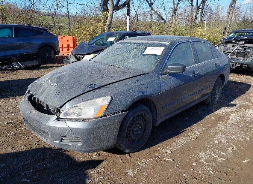 Photo 2 of 2007 Honda Accord 2.4 LX (VIN 1HGCM554X7A001852)
