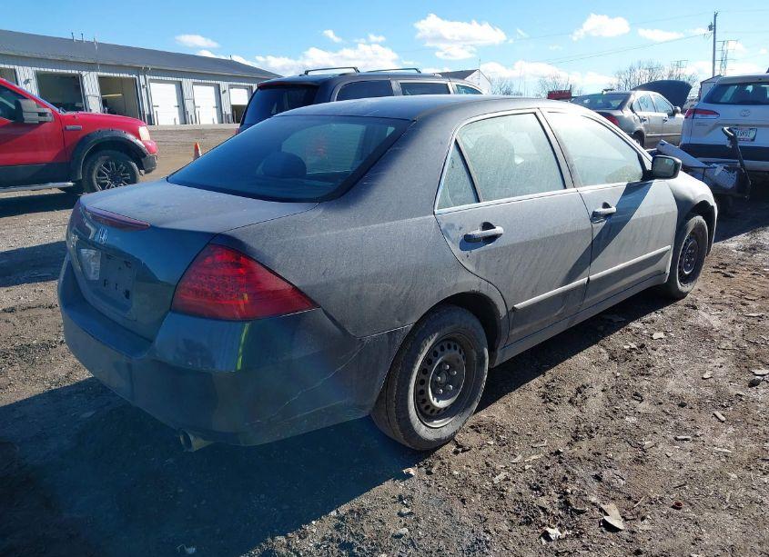 Photo 4 of 2007 Honda Accord 2.4 LX (VIN 1HGCM554X7A001852)