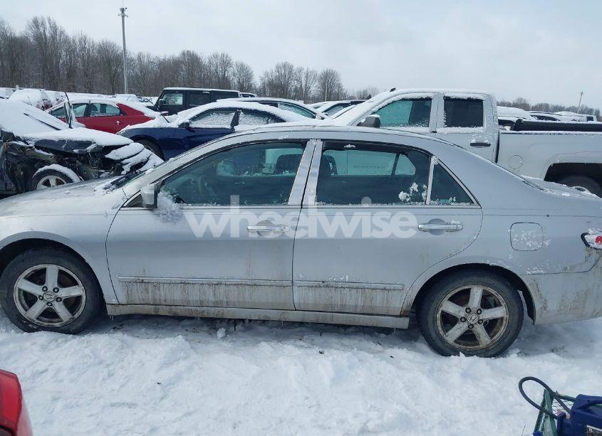 Photo 15 of 2003 Honda Accord 2.4 EX (VIN 1HGCM556X3A000230)