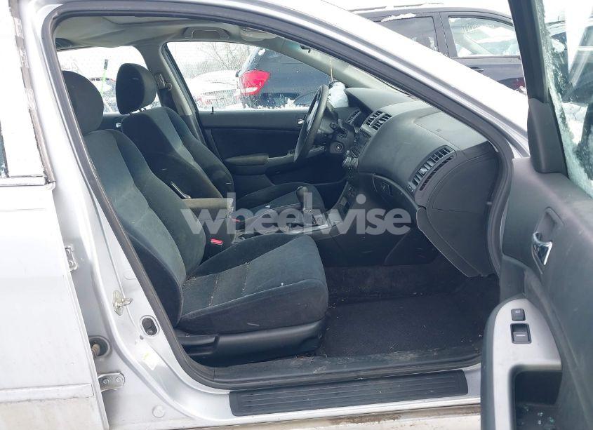 Photo 5 of 2003 Honda Accord 2.4 EX (VIN 1HGCM556X3A000230)