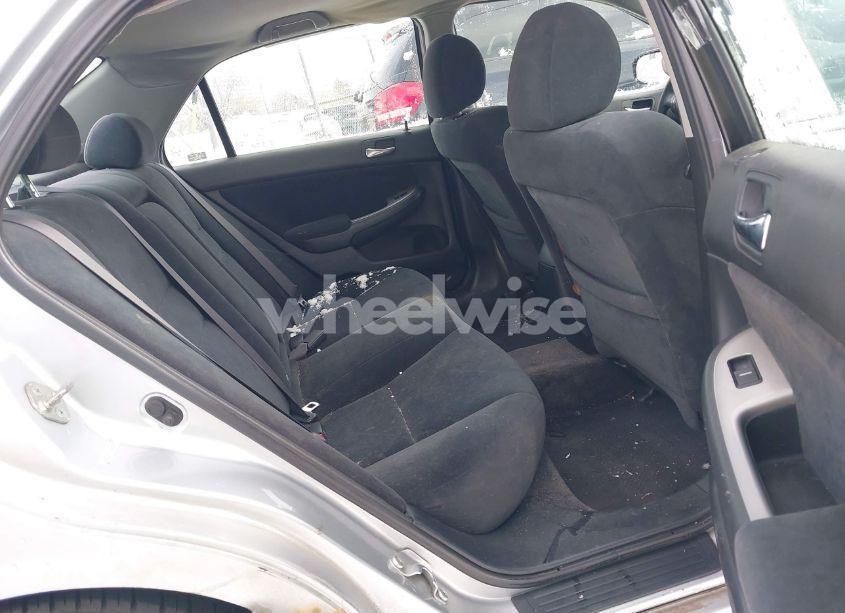 Photo 8 of 2003 Honda Accord 2.4 EX (VIN 1HGCM556X3A000230)