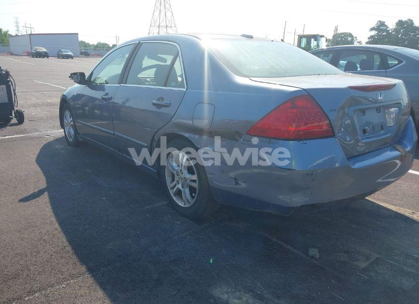 Photo 3 of 2007 Honda Accord 2.4 EX (VIN 1HGCM55727A139668)