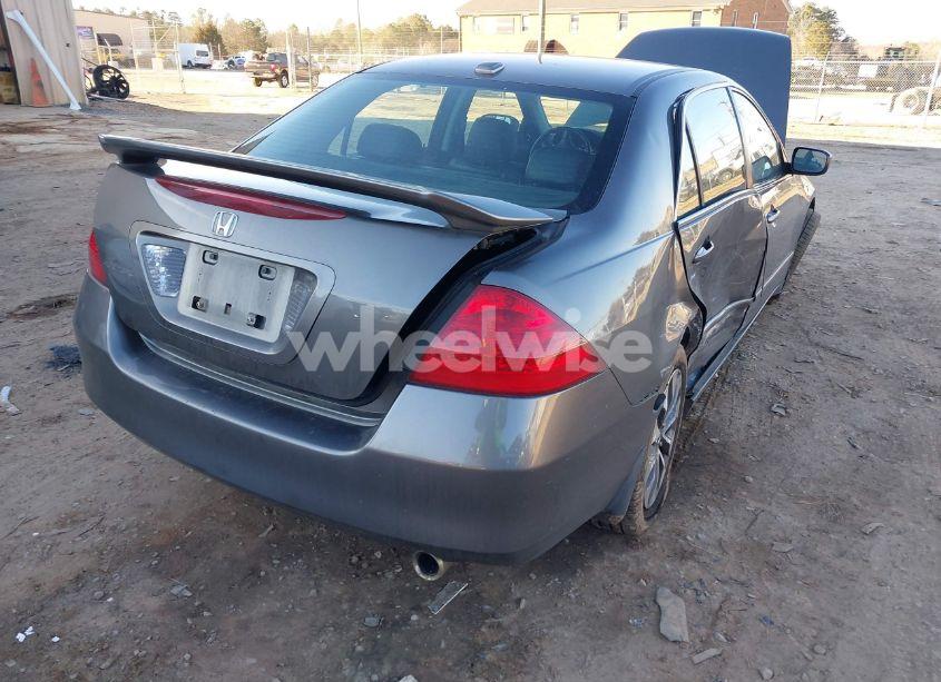 Photo 4 of 2006 Honda Accord 2.4 EX (VIN 1HGCM55736A114289)