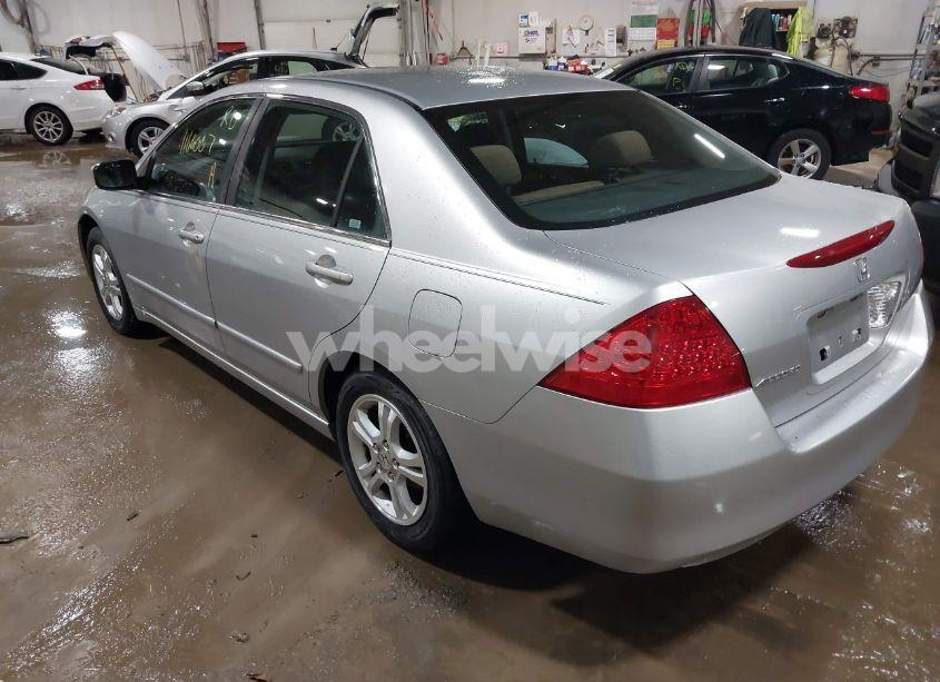 Photo 3 of 2007 Honda Accord 2.4 EX (VIN 1HGCM55737A169388)