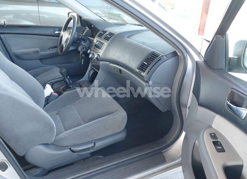 Photo 5 of 2007 Honda Accord 2.4 EX (VIN 1HGCM55737A186790)