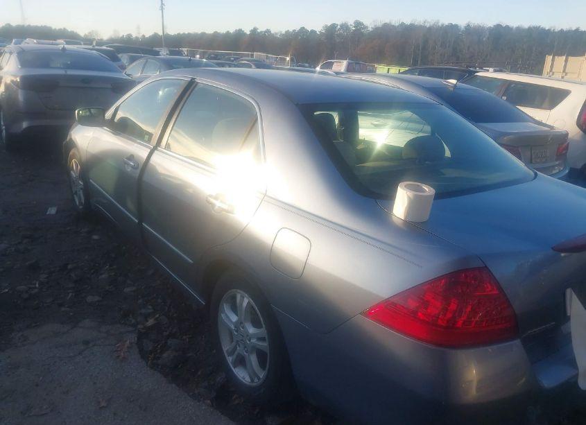Photo 3 of 2007 Honda Accord 2.4 EX (VIN 1HGCM55747A207159)