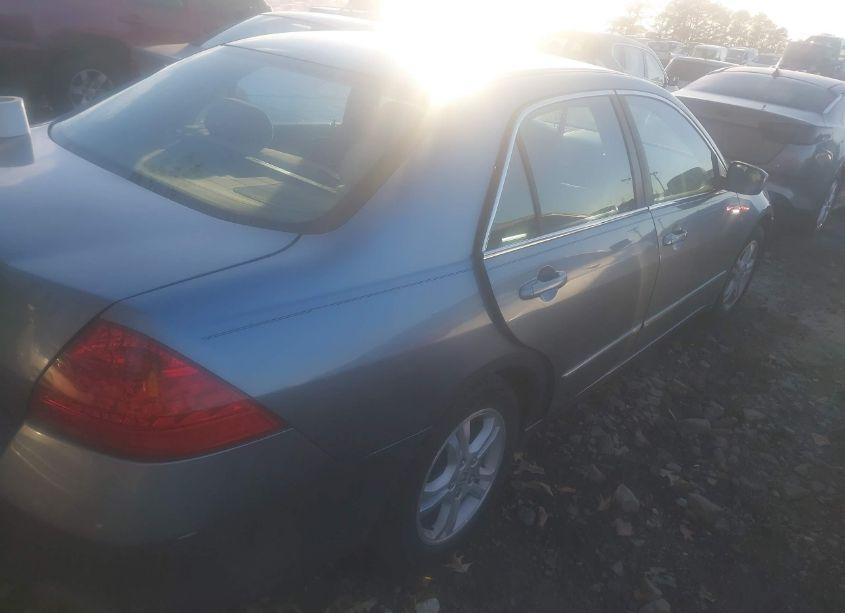 Photo 4 of 2007 Honda Accord 2.4 EX (VIN 1HGCM55747A207159)
