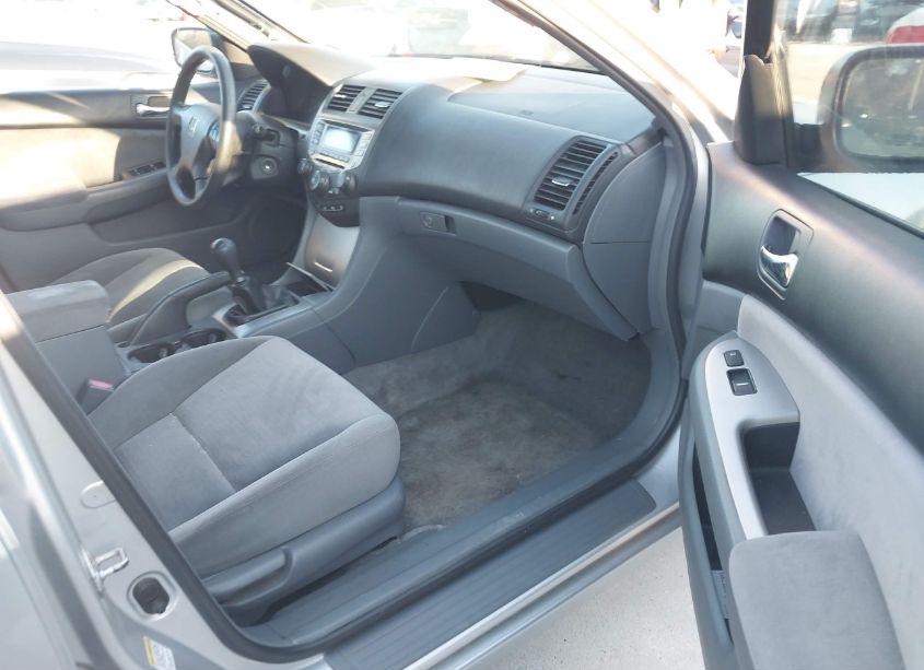 Photo 5 of 2007 Honda Accord 2.4 EX (VIN 1HGCM55787A113639)