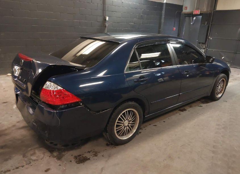 Photo 4 of 2006 Honda Accord 2.4 EX (VIN 1HGCM55796A095750)