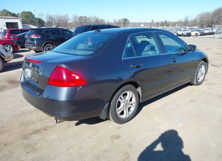Photo 4 of 2006 Honda Accord 2.4 EX (VIN 1HGCM55806A050625)
