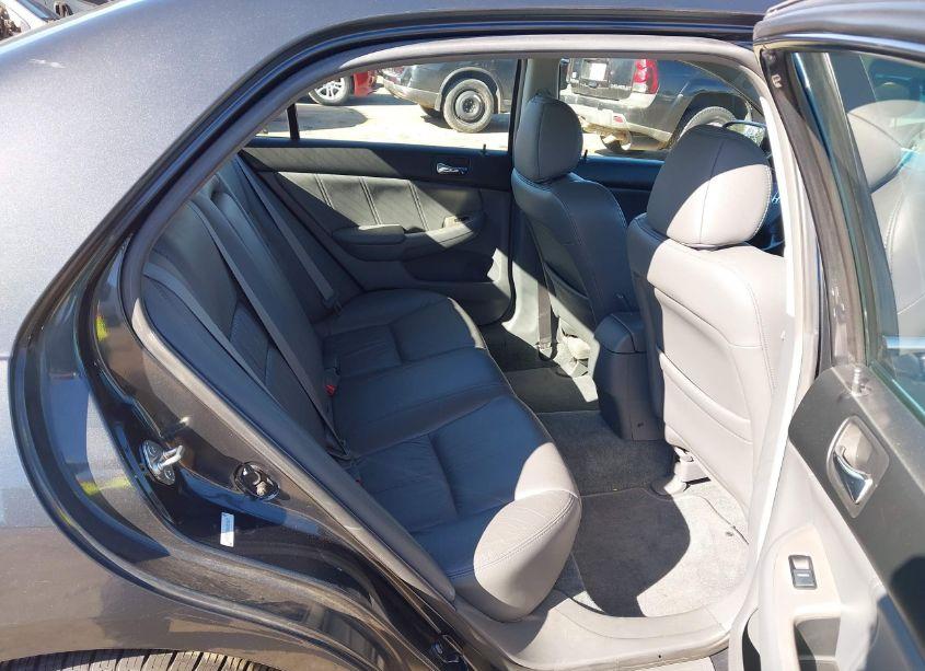 Photo 8 of 2006 Honda Accord 2.4 EX (VIN 1HGCM55806A050625)