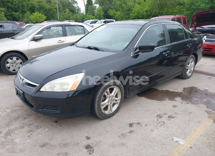 Photo 2 of 2006 Honda Accord 2.4 EX (VIN 1HGCM55826A113675)