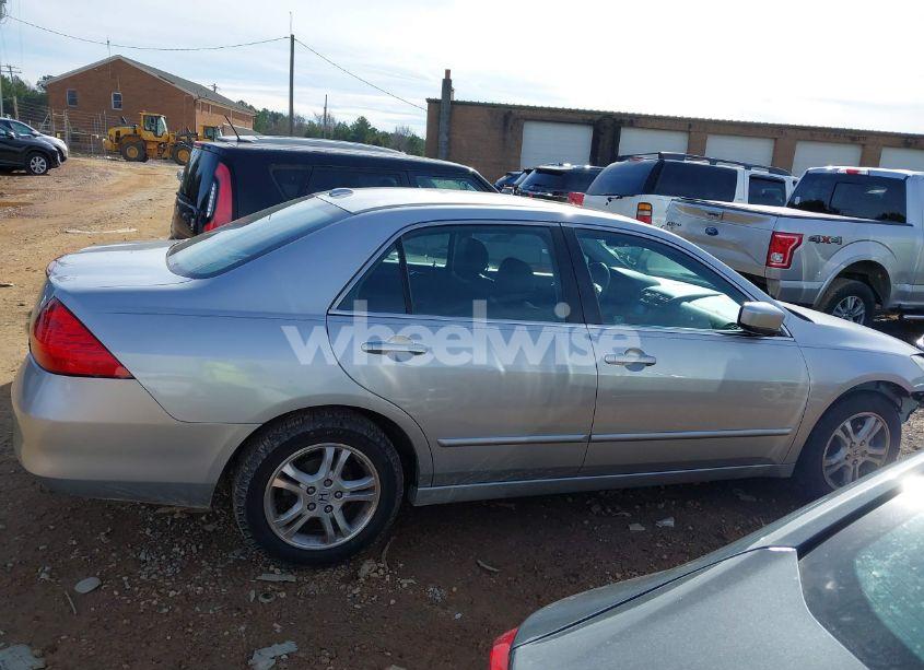 Photo 13 of 2007 Honda Accord 2.4 EX (VIN 1HGCM55857A049973)