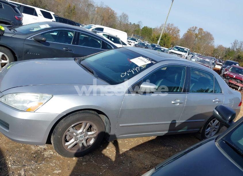 Photo 14 of 2007 Honda Accord 2.4 EX (VIN 1HGCM55857A049973)