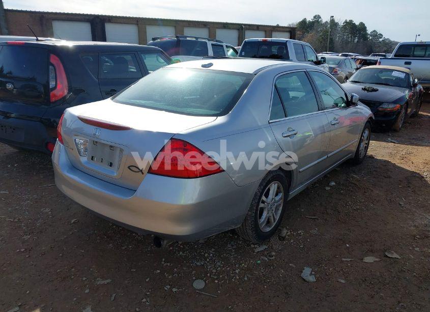 Photo 4 of 2007 Honda Accord 2.4 EX (VIN 1HGCM55857A049973)