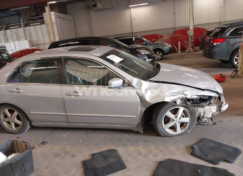 Photo 13 of 2004 Honda Accord 2.4 EX (VIN 1HGCM55874A132252)