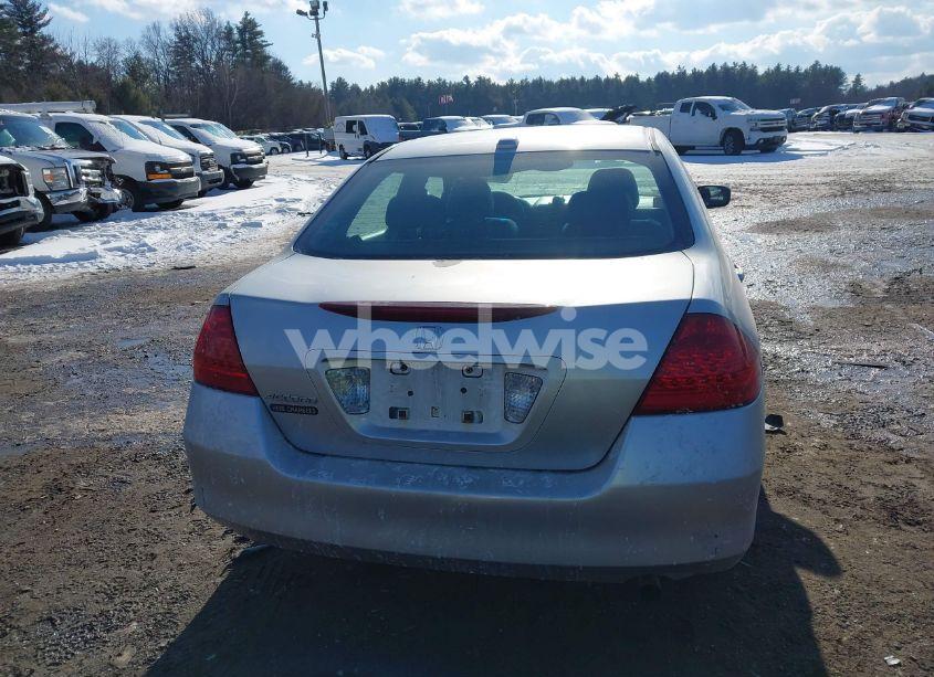 Photo 16 of 2006 Honda Accord 2.4 EX (VIN 1HGCM55876A088739)