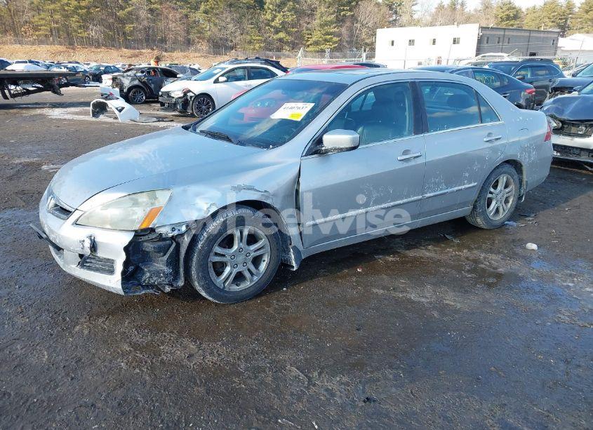 Photo 2 of 2006 Honda Accord 2.4 EX (VIN 1HGCM55876A088739)
