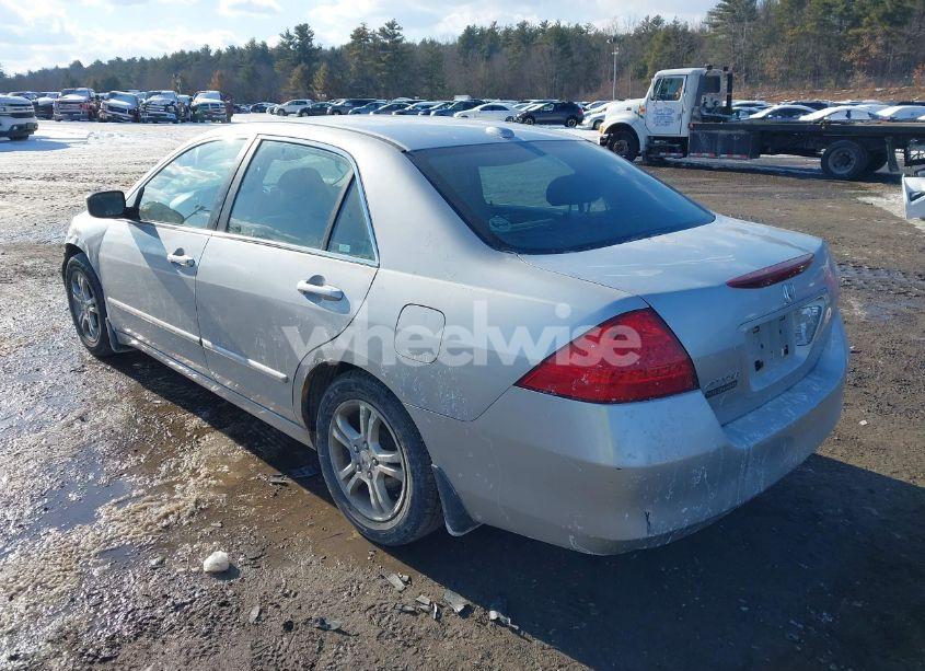 Photo 3 of 2006 Honda Accord 2.4 EX (VIN 1HGCM55876A088739)