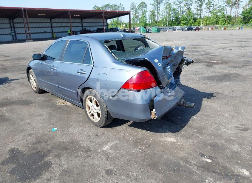 Photo 3 of 2007 Honda Accord 2.4 EX (VIN 1HGCM55877A070677)