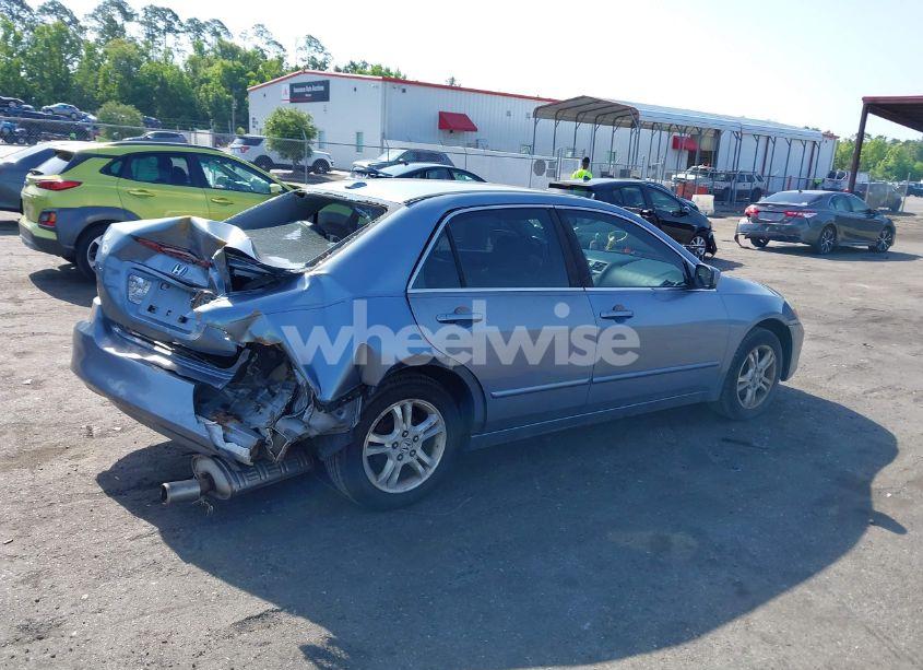 Photo 4 of 2007 Honda Accord 2.4 EX (VIN 1HGCM55877A070677)