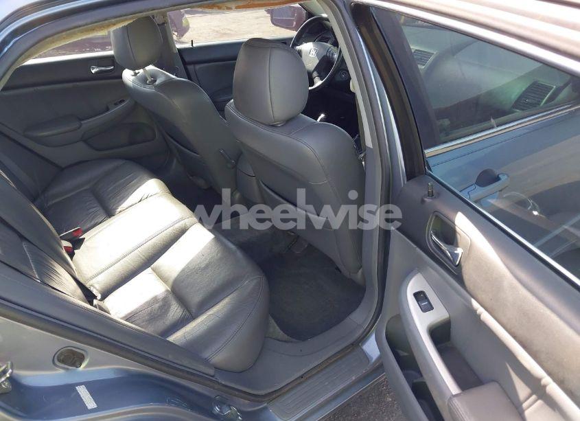 Photo 8 of 2007 Honda Accord 2.4 EX (VIN 1HGCM55877A070677)