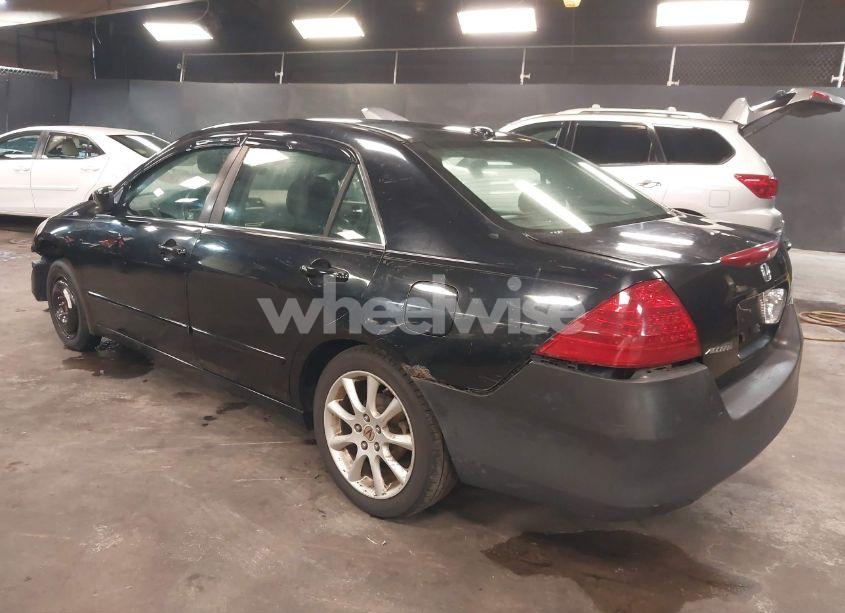 Photo 3 of 2007 Honda Accord 2.4 EX (VIN 1HGCM55887A159206)
