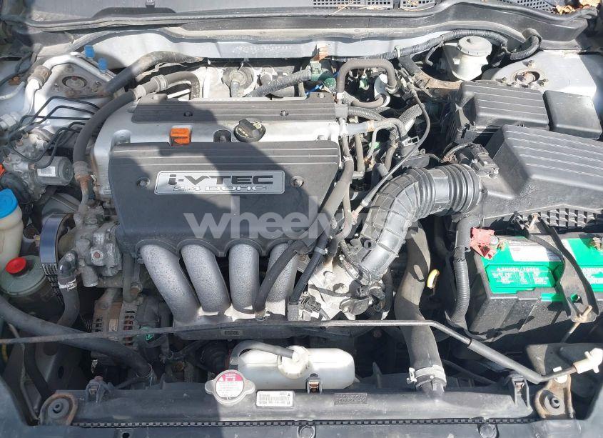 Photo 10 of 2005 Honda Accord 2.4 DX (VIN 1HGCM56105A169632)