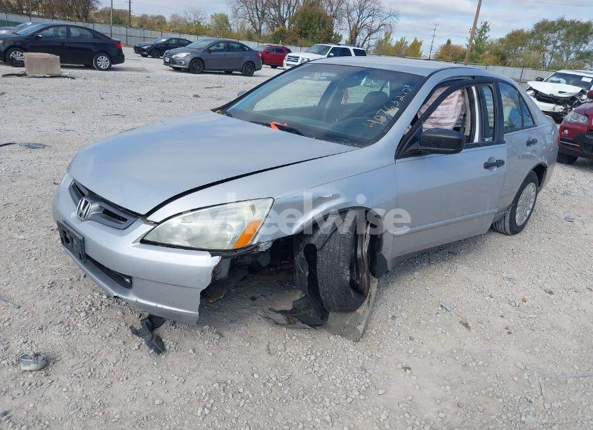 Photo 2 of 2005 Honda Accord 2.4 DX (VIN 1HGCM56105A169632)