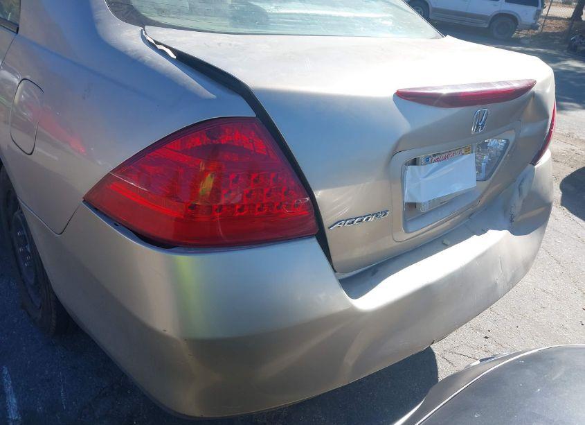 Photo 13 of 2006 Honda Accord 2.4 VP (VIN 1HGCM56106A074442)
