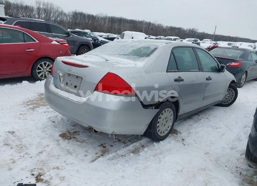 Photo 4 of 2006 Honda Accord 2.4 VP (VIN 1HGCM56106A075980)