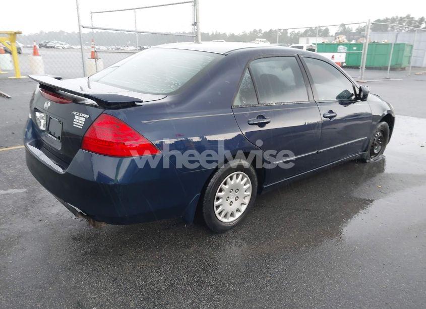 Photo 4 of 2006 Honda Accord 2.4 VP (VIN 1HGCM56106A100697)