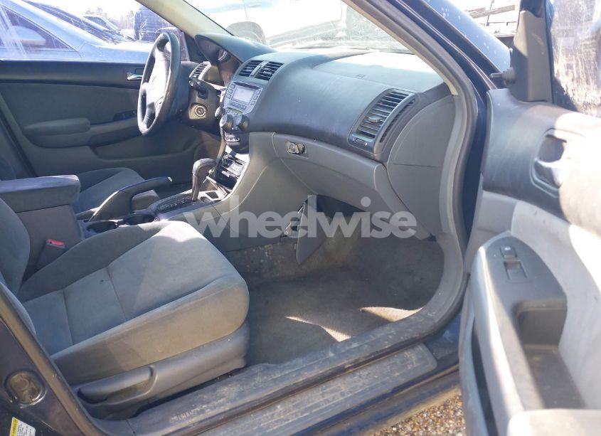 Photo 5 of 2007 Honda Accord 2.4 VP (VIN 1HGCM56107A054483)