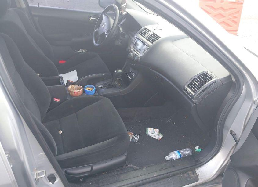 Photo 5 of 2007 Honda Accord 2.4 VP (VIN 1HGCM56107A187616)