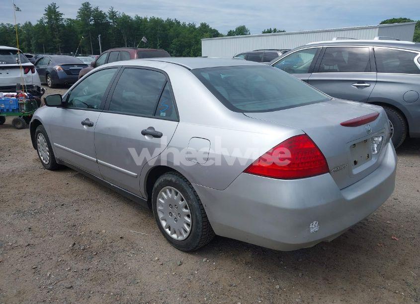 Photo 3 of 2006 Honda Accord 2.4 VP (VIN 1HGCM56116A145146)