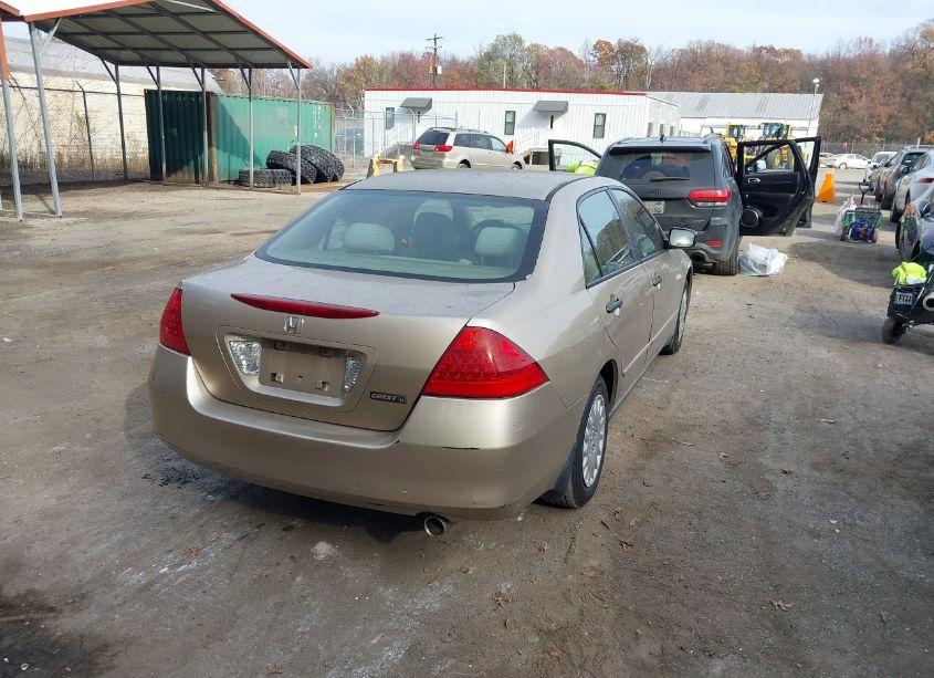 Photo 4 of 2007 Honda Accord 2.4 VP (VIN 1HGCM56117A191867)