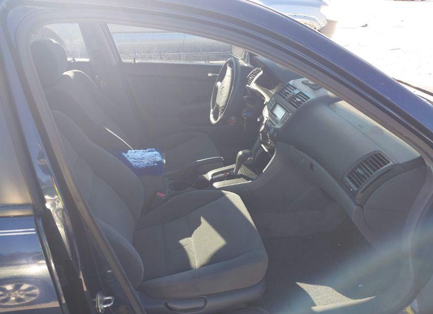 Photo 5 of 2007 Honda Accord 2.4 VP (VIN 1HGCM56117A220459)