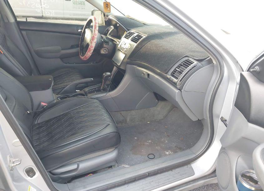 Photo 5 of 2007 Honda Accord 2.4 VP (VIN 1HGCM56127A030539)
