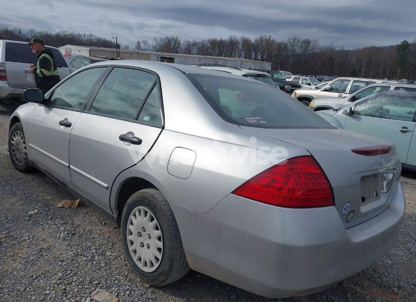 Photo 3 of 2007 Honda Accord 2.4 VP (VIN 1HGCM56127A075240)