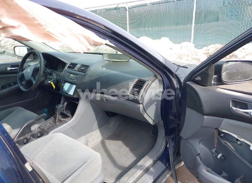 Photo 5 of 2007 Honda Accord 2.4 VP (VIN 1HGCM56127A093205)