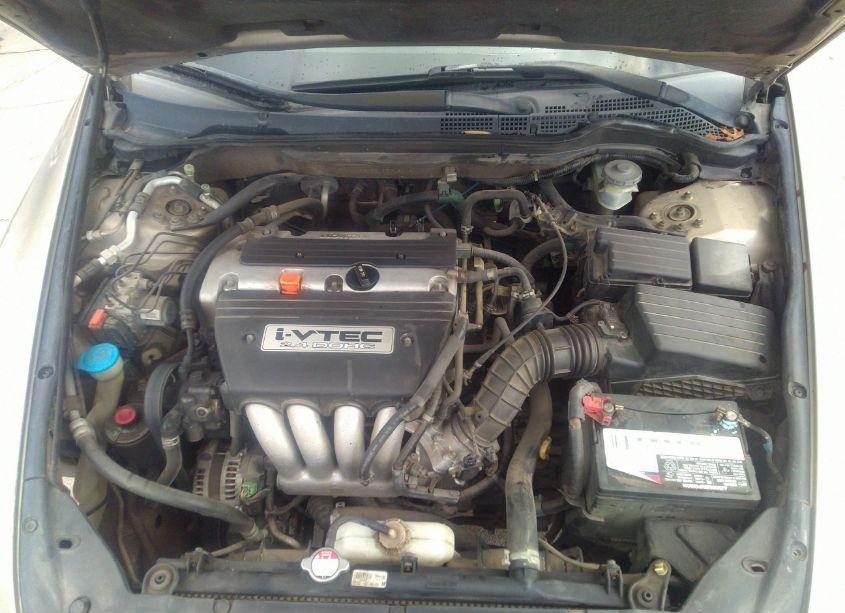 Photo 10 of 2005 Honda Accord 2.4 DX (VIN 1HGCM56135A080489)