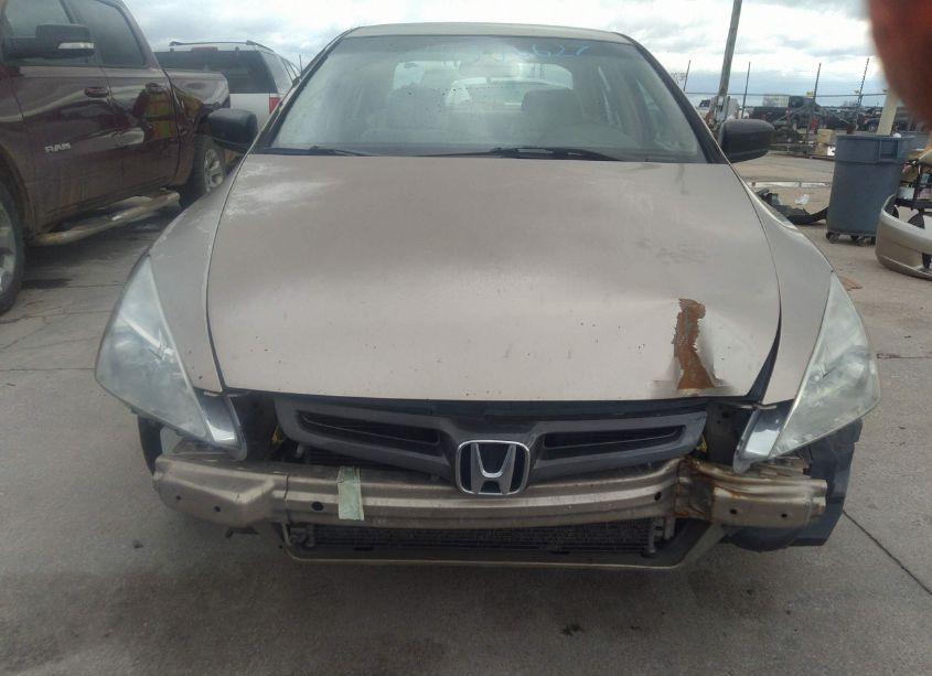 Photo 6 of 2005 Honda Accord 2.4 DX (VIN 1HGCM56135A080489)