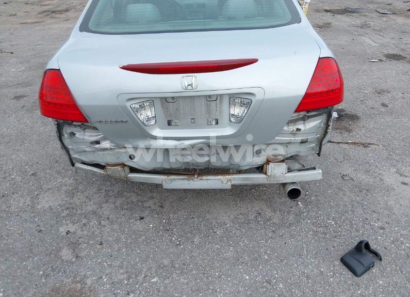 Photo 6 of 2007 Honda Accord 2.4 VP (VIN 1HGCM56147A011619)